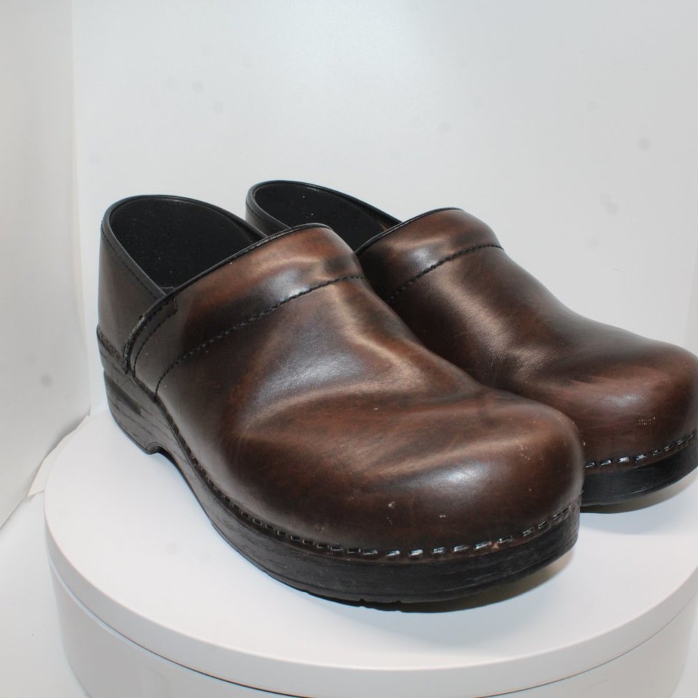 Dansko Womens 41 Professional Clog Brown Slip On Leather Medical Nursing Shoes - Picture 5 of 15